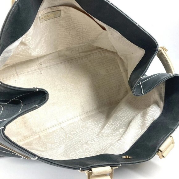 CHANEL CC CC Mark chocolate bar Shoulder Bag, horizontal Tote Bag gray/White - Picture 11 of 13